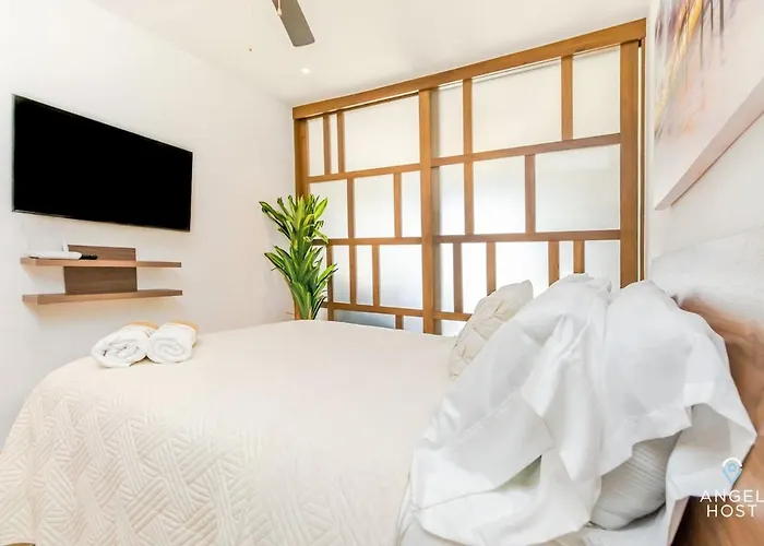 1br W Pool & Gym Apartment *